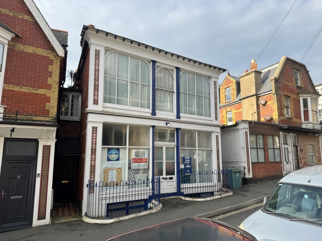 Lot: 87 - FREEHOLD TOWN CENTRE FORMER CHURCH OVER FOUR FLOORS WITH POTENTIAL - Front of property